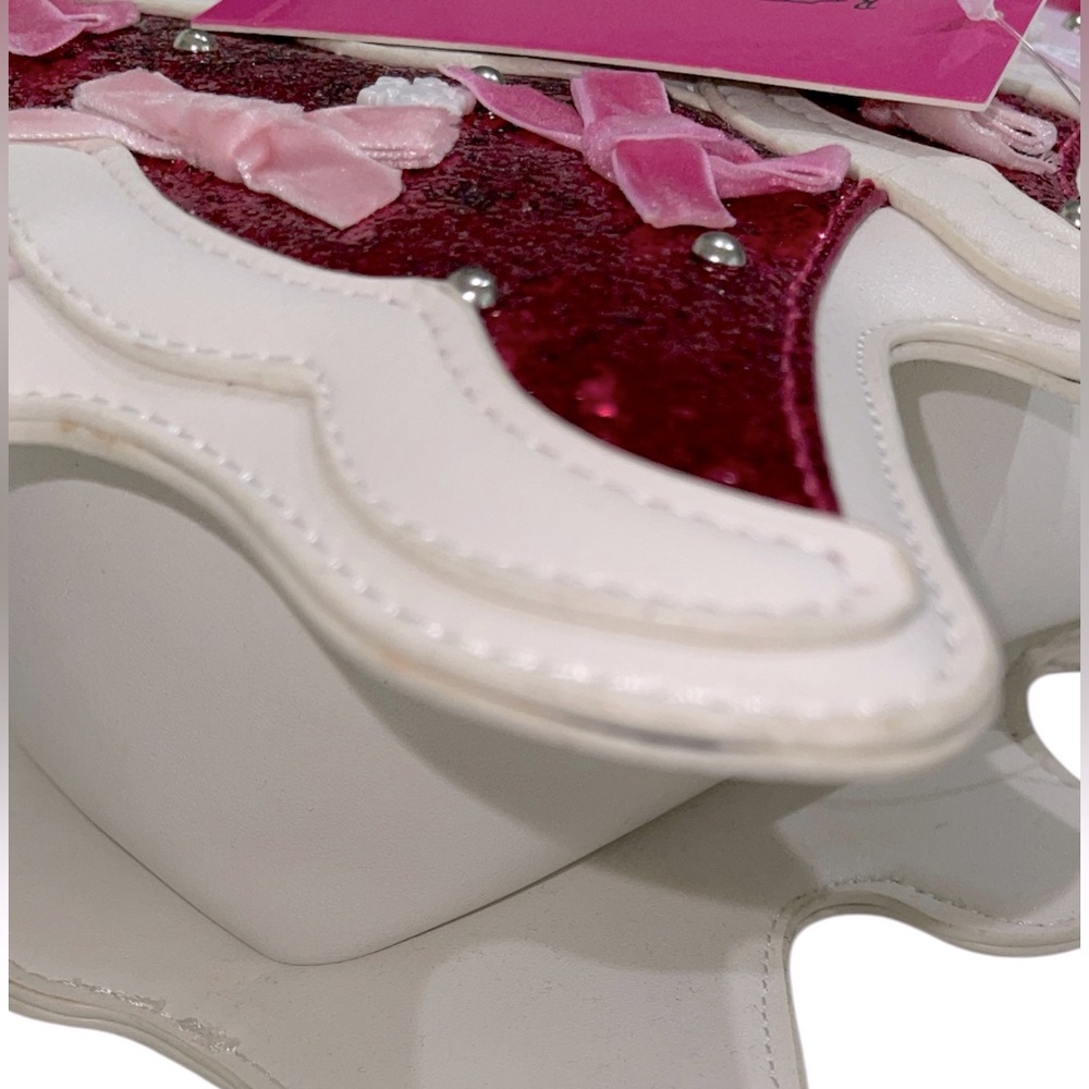 BETSEY JOHNSON PINK AMD WHITE XOMERRY CHRISTMAS TREE CROSSBODY - Picture 8 of 11